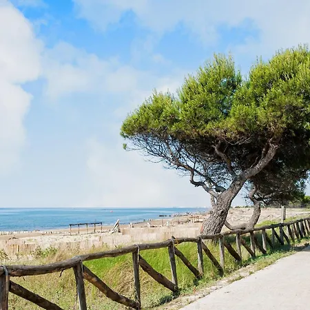 Modern Seafront Flat With Stunning Views Bibione