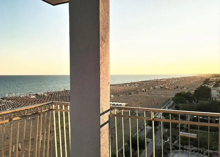 Modern Seafront Flat With Stunning Views Appartamento *